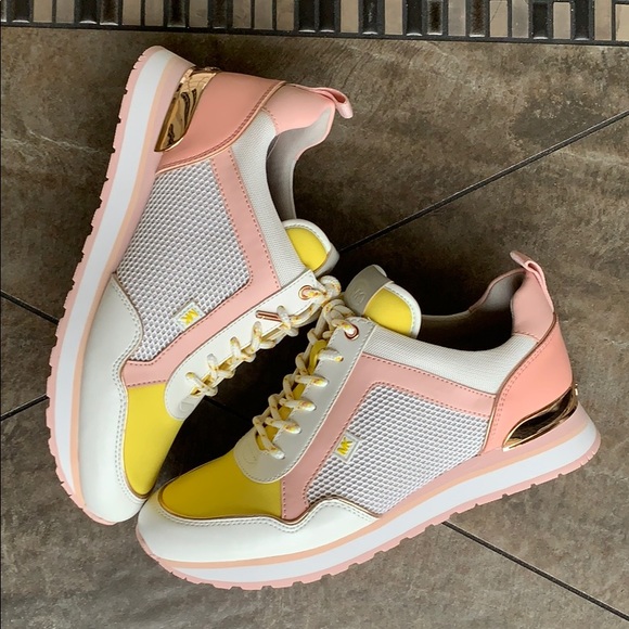 MICHAEL KORS MADDY TRAINER MESH OPTIC WHITE - Picture 16 of 16